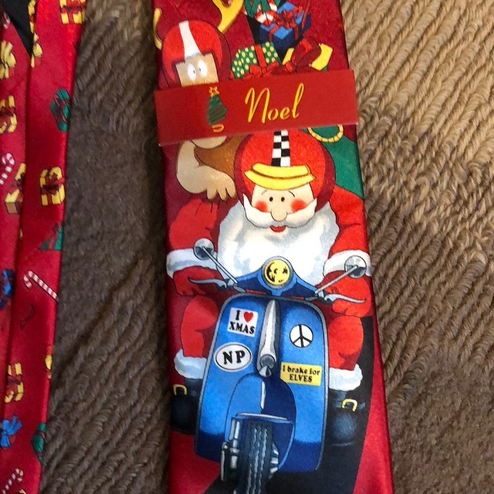 Sale🎈3/$20 NWT Noel Christmas Holiday Collection Tie